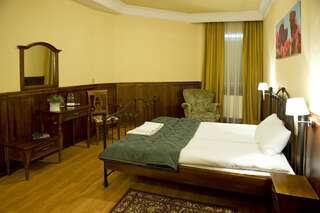 Отель Hotel Kresowianka Быдгощ Стандартный двухместный номер с 1 кроватью-5